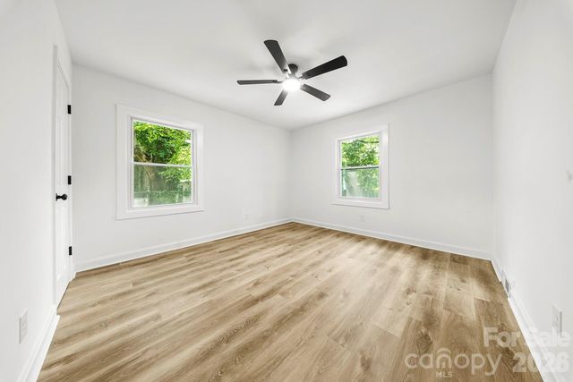 2500 Markham Court, Charlotte, NC 28205