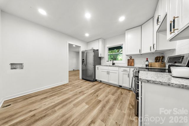 2500 Markham Court, Charlotte, NC 28205