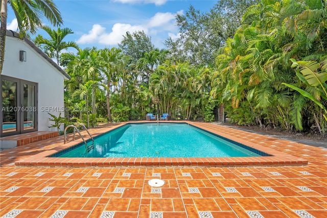 10301 N Miami Ave, Miami Shores, FL 33150