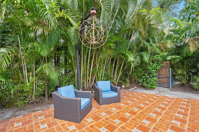 10301 N Miami Ave, Miami Shores, FL 33150