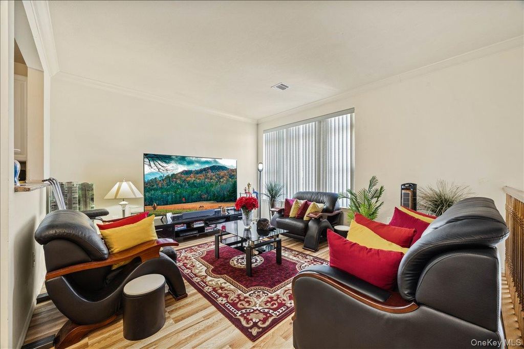 179 Surf Drive 114, Bronx, NY 10473 — photo 3