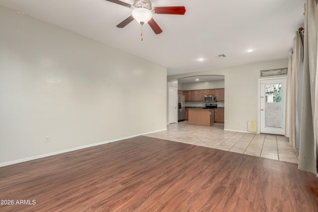 3078 S SOUTHWIND Drive, Gilbert, AZ 85295