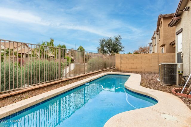 3078 S SOUTHWIND Drive, Gilbert, AZ 85295