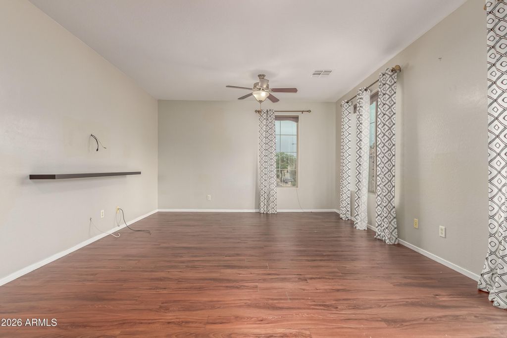 Image 24 of property listing at 3078 S SOUTHWIND Drive, Gilbert, AZ 85295