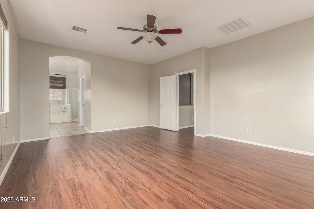 Image 28 of property listing at 3078 S SOUTHWIND Drive, Gilbert, AZ 85295