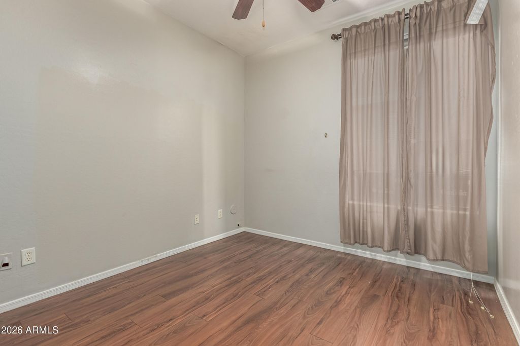 Image 37 of property listing at 3078 S SOUTHWIND Drive, Gilbert, AZ 85295