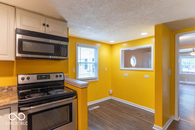 349 Ellis Street, Plainfield, IN 46168