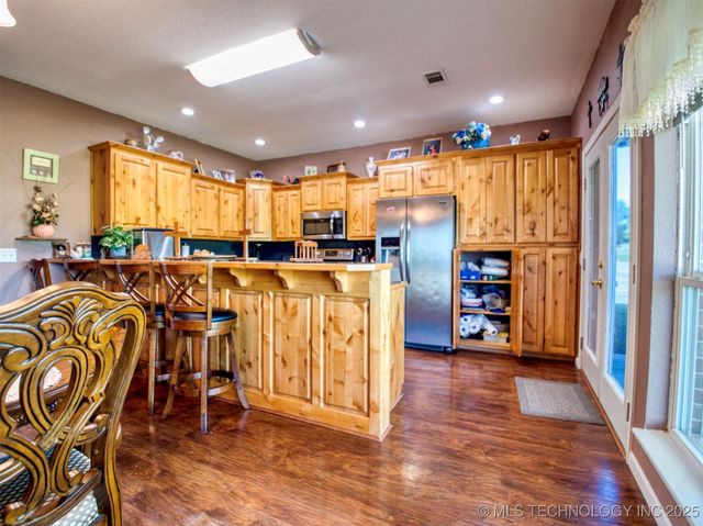 119 Golf Club Drive, Burneyville, OK 73430