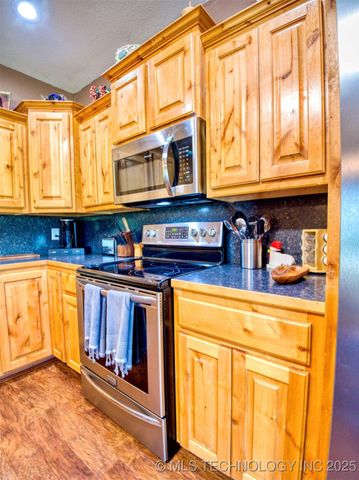 119 Golf Club Drive, Burneyville, OK 73430