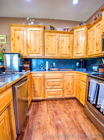 119 Golf Club Drive, Burneyville, OK 73430