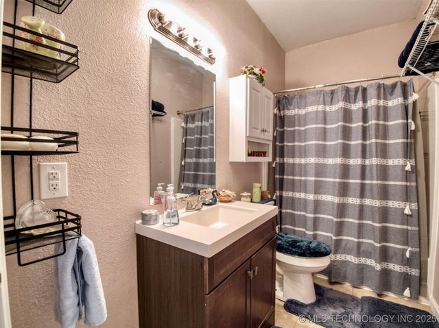 119 Golf Club Drive, Burneyville, OK 73430