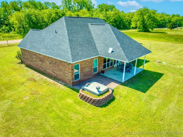 119 Golf Club Drive, Burneyville, OK 73430