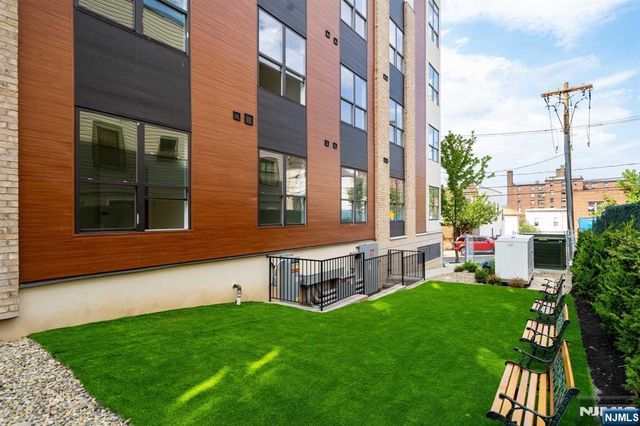 649 38th Street PH505, Union City, NJ 07087