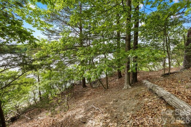 268 S Harbor Watch Drive, Statesville, NC 28677