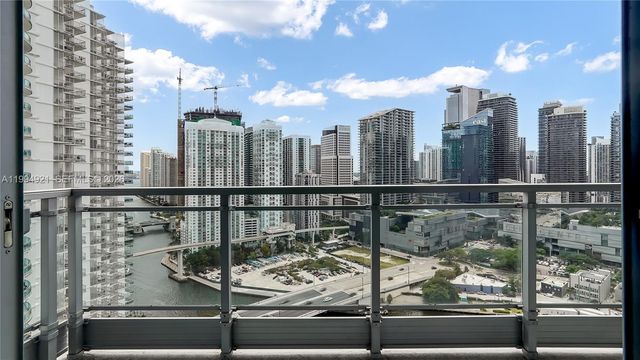 90 SW 3rd St 3003, Miami, FL 33130