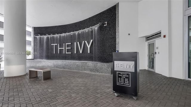 90 SW 3rd St 3003, Miami, FL 33130