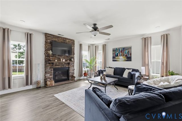 15612 Cambria Cove Blvd, Chesterfield, VA 23112