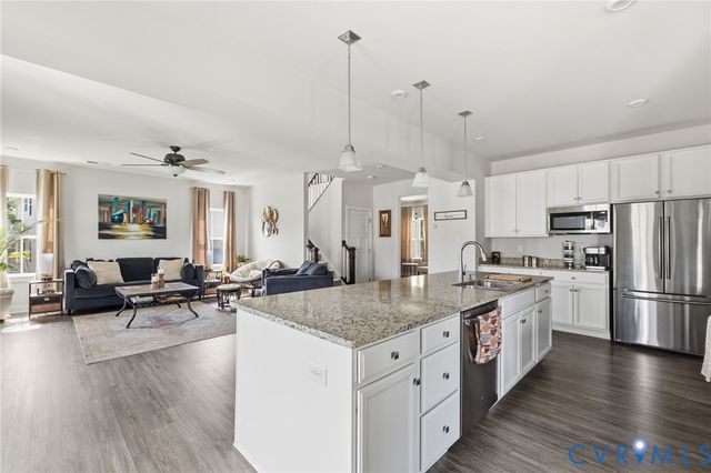 15612 Cambria Cove Blvd, Chesterfield, VA 23112