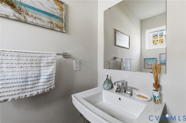 15612 Cambria Cove Blvd, Chesterfield, VA 23112