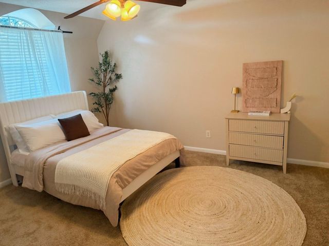 6405 Ella Lee Lane, Houston, TX 77057