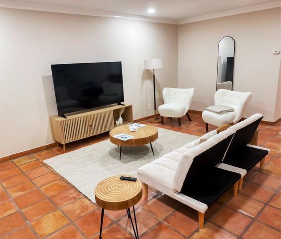 6405 Ella Lee Lane, Houston, TX 77057