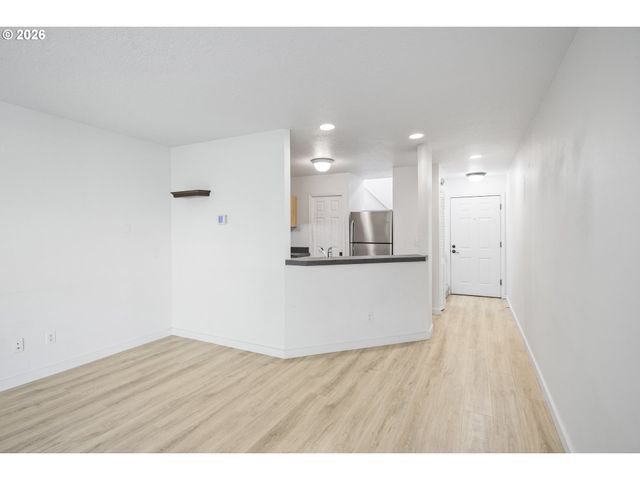 1535 Sw CLAY St 239, Portland, OR 97201
