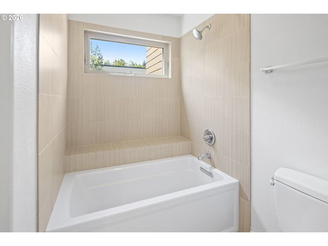 1535 Sw CLAY St 239, Portland, OR 97201