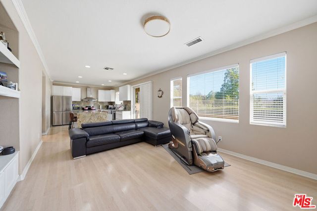 27940 Agapanthus Lane, Valencia, CA 91354