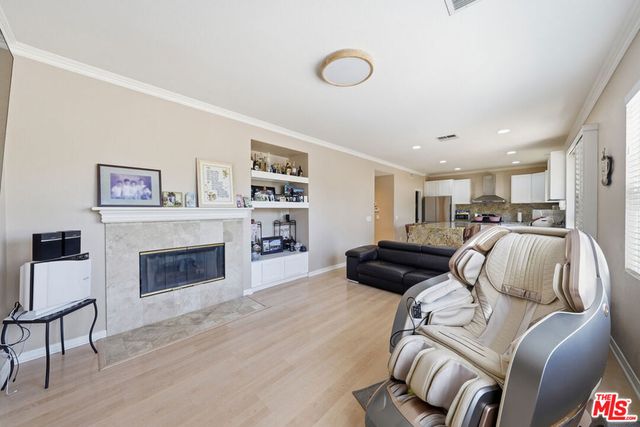 27940 Agapanthus Lane, Valencia, CA 91354