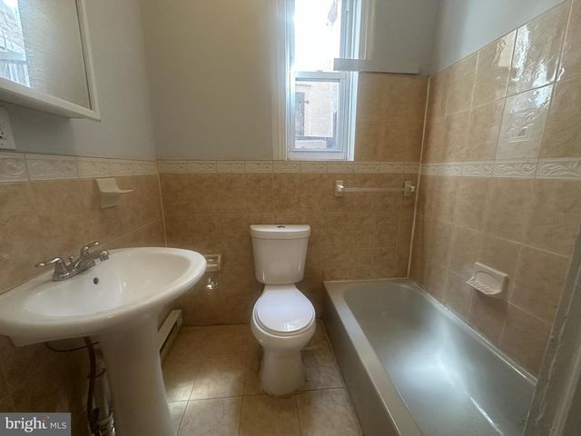 2423 W NORRIS ST, Philadelphia, PA 19121