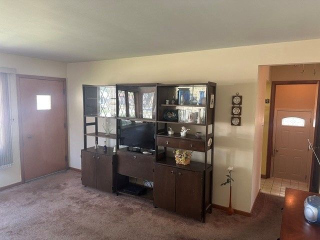 4933 N Ozanam Avenue, Norridge, IL 60706