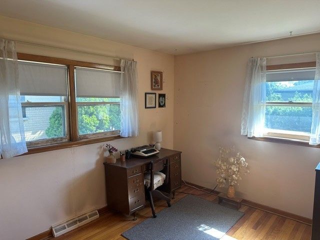 4933 N Ozanam Avenue, Norridge, IL 60706