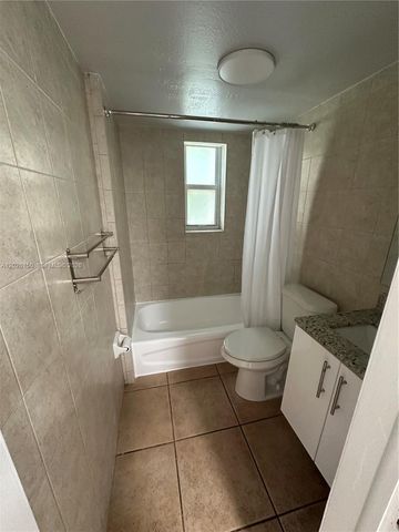 1208 Salzedo St 18, Coral Gables, FL 33134
