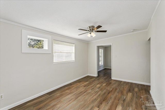 10 Cloverland Ct, Pensacola, FL 32505