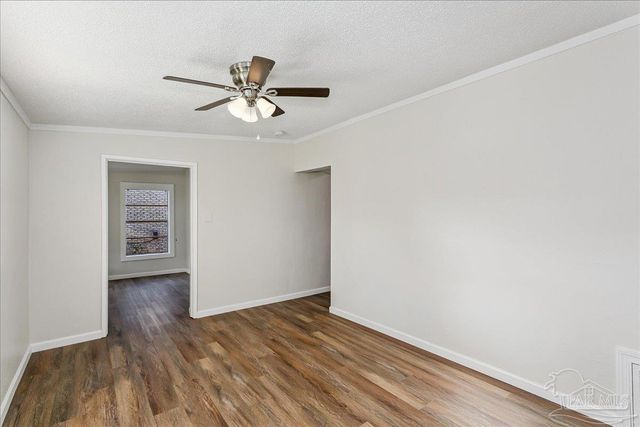 10 Cloverland Ct, Pensacola, FL 32505