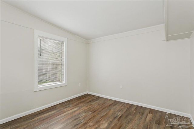 10 Cloverland Ct, Pensacola, FL 32505