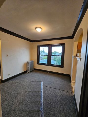 121 W 80th Street 2E, Chicago, IL 60620