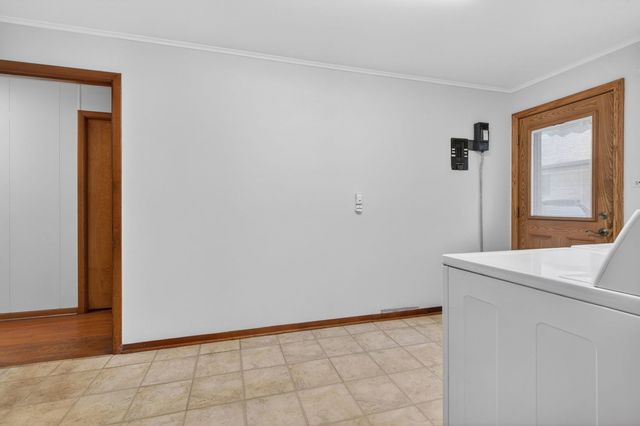 11006 Oxford Avenue, Chicago Ridge, IL 60415