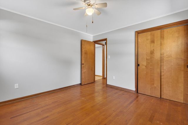 11006 Oxford Avenue, Chicago Ridge, IL 60415