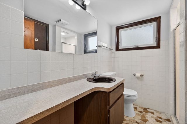 11006 Oxford Avenue, Chicago Ridge, IL 60415
