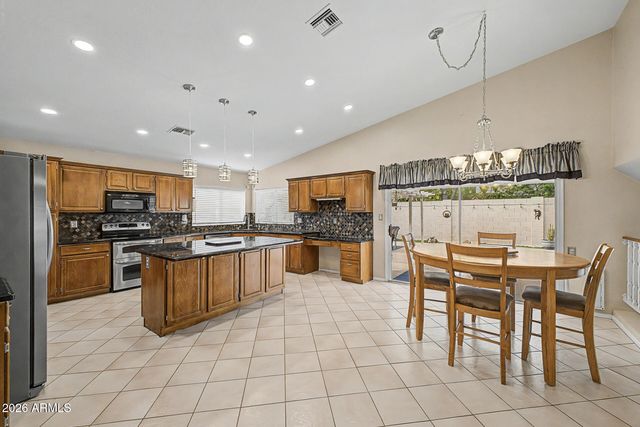 2760 W KENT Drive, Chandler, AZ 85224