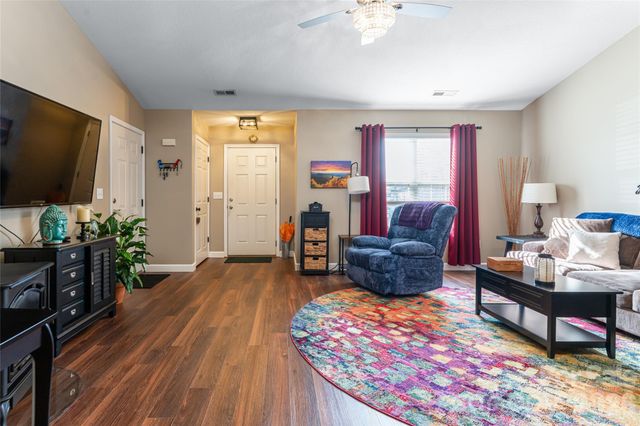 92 Wiltshire Circle, Fletcher, NC 28732