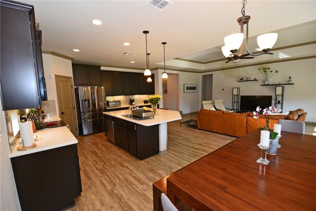 8158 Luz De Luna St, Corpus Christi, TX 78414