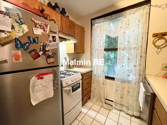 74 Hammond St 1, Boston, MA 02120