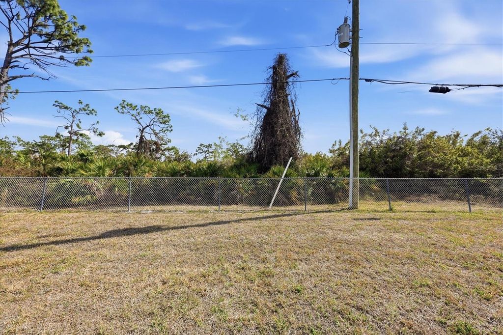 Image 36 of property listing at 12363 KNEELAND TERRACE, Port Charlotte, FL 33981