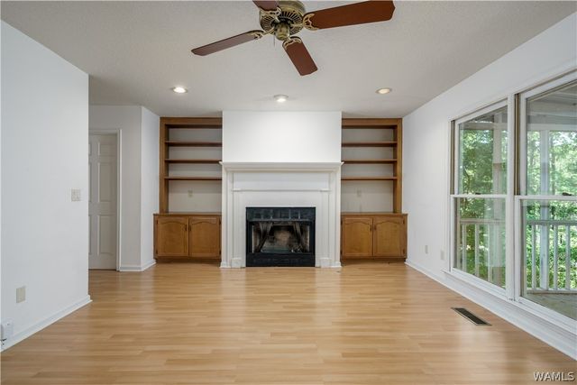 4513 Rainwood, Northport, AL 35473