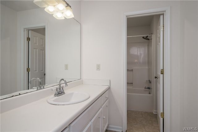 4513 Rainwood, Northport, AL 35473
