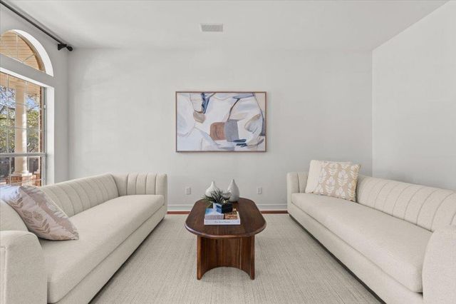 5410 Great Divide DR, Bee Cave, TX 78738