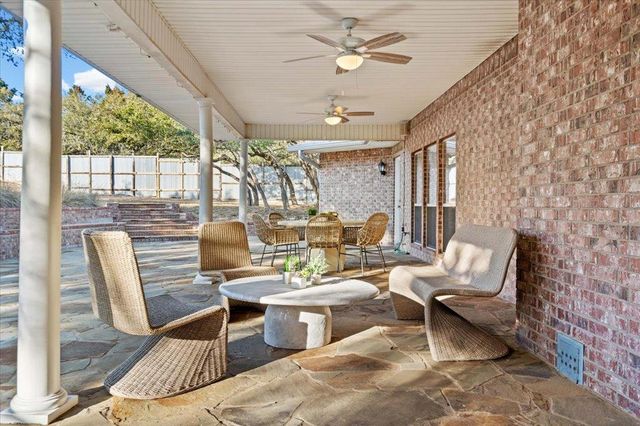 5410 Great Divide DR, Bee Cave, TX 78738