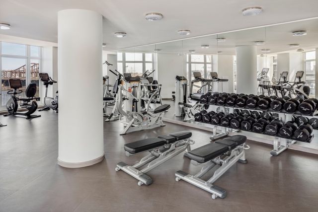 100 Lovejoy Wharf 6 B, Boston, MA 02114